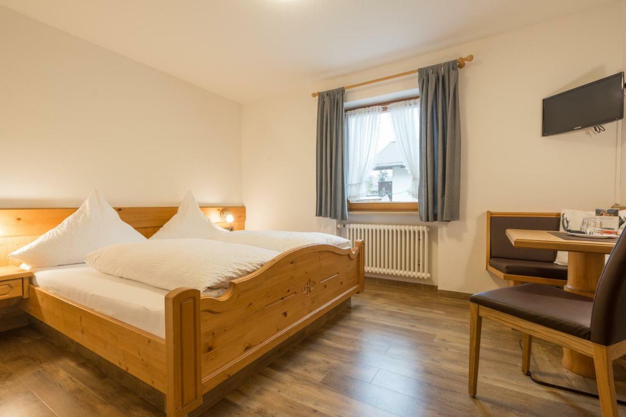 Gaestehaus Carola Оберстдорф Экстерьер фото